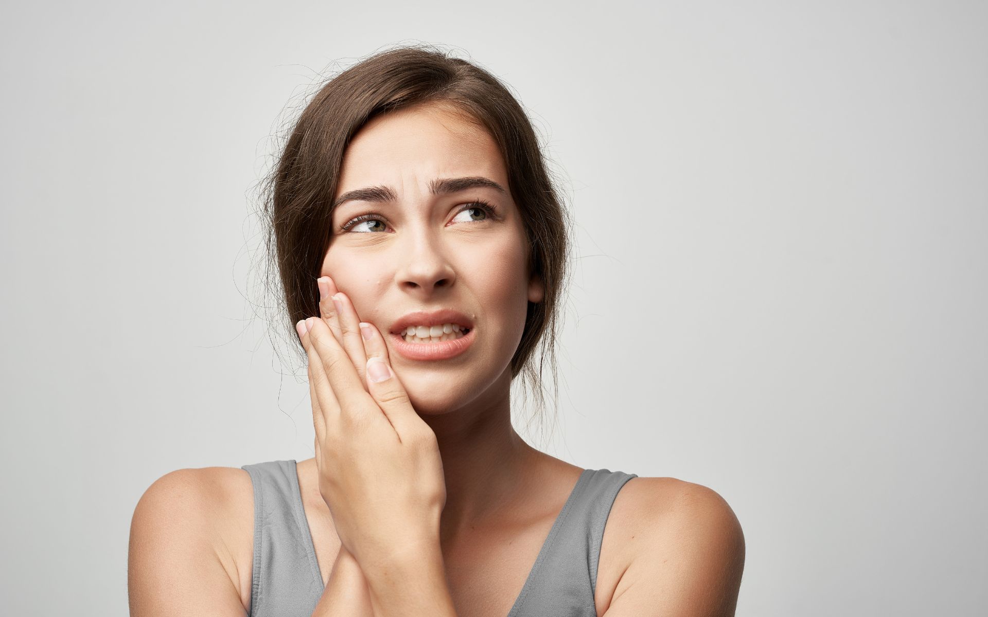 gesunde zunge von unten bilder